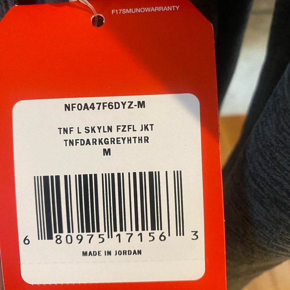 NWT north face women's medium coat - Picture 4 of 4